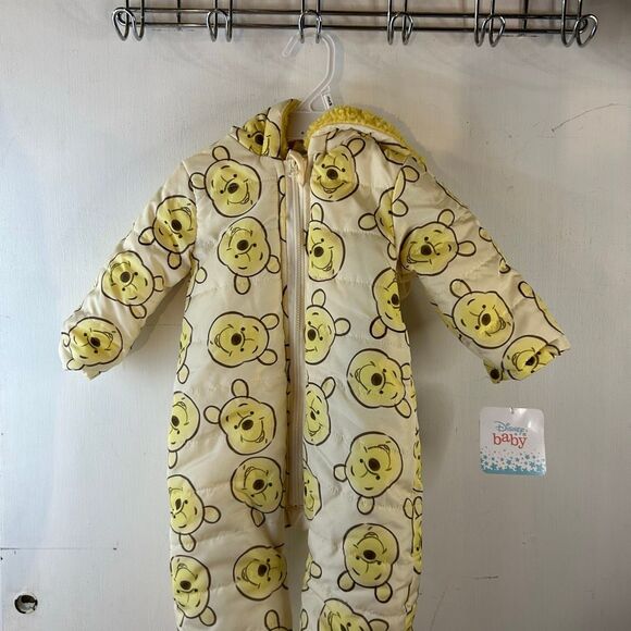 Disney Baby Winnie the Pooh 0-3m infant snowsuit bunting Hooded Ears new - Picture 2 of 7